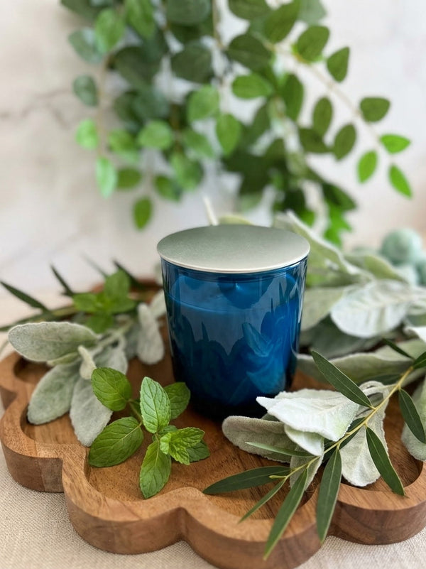 Natural peppermint and eucalyptus aromatherapy candle, 8 oz